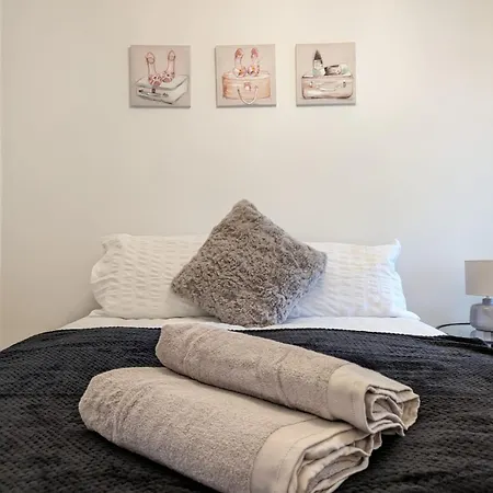 Bromley, Kent Stunning Apartments